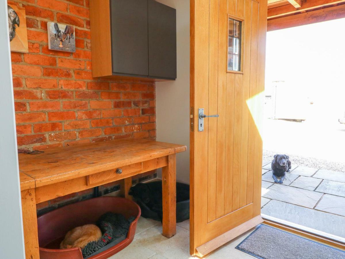 Grooms Cottage เลสเตอร์ ภายนอก รูปภาพ
